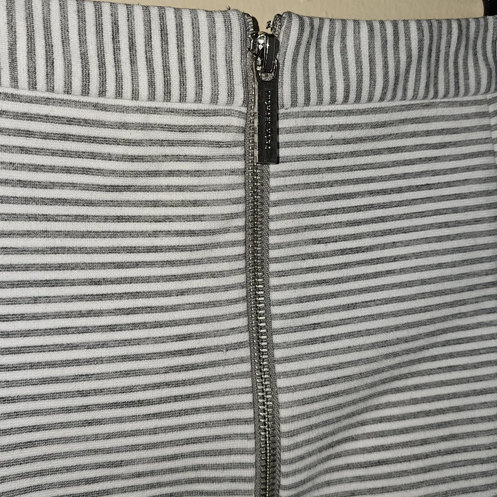 MICHAEL Michael Kors Women's Gray White Striped A-LineStriped Gray Women's Skirt - Picture 3 of 10